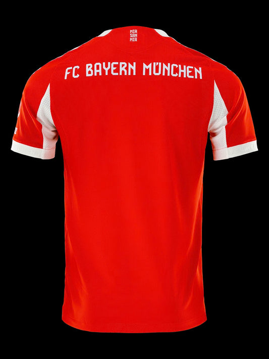 تيشيرت بايرن الاساسي 26 خاص