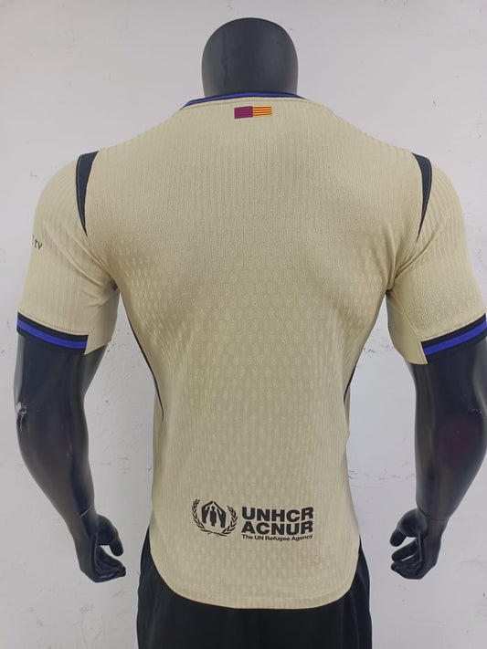 تيشيرت برشلونة الثاني 26-25 نسخه لاعب