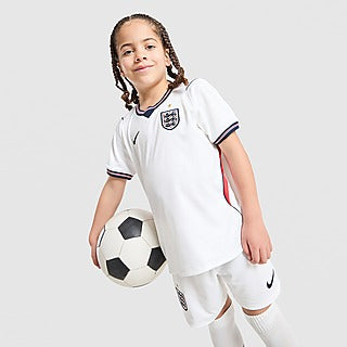 تيشيرت وشورت انكلترا 2026