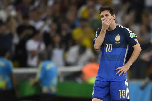 تيشيرت منتخب الارجنتين كاس الاعالم 2014 MESSI 10 & BADGES