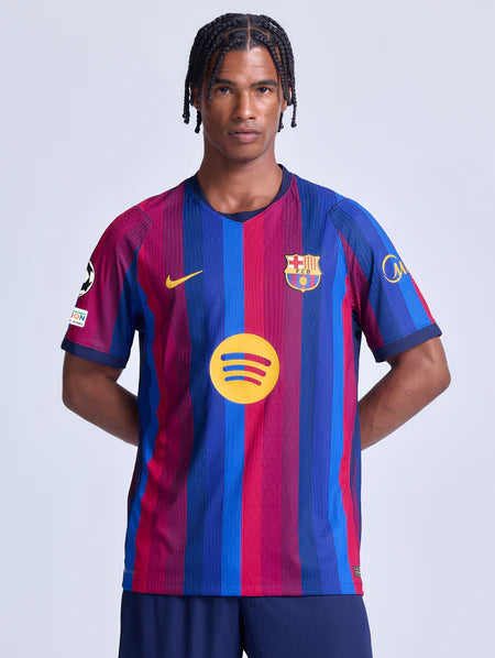 تيشيرت برشلونة نسخه لاعب 2027 اساسي