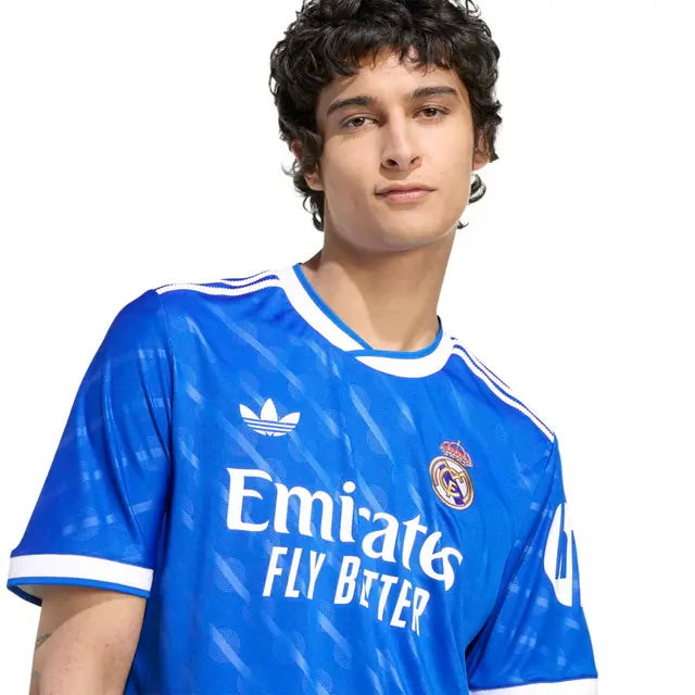 تيشيرت ريال مدريد الثالث نسخه مشجع 2026