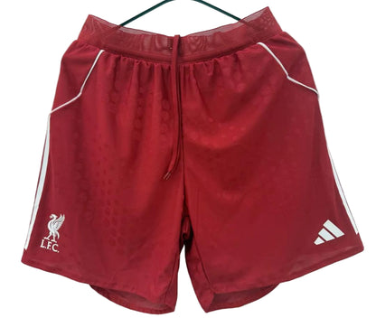 شورت ليفربول الاساسي نسخه لاعب 26