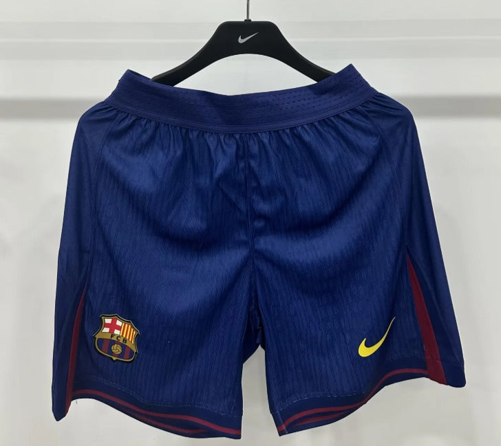 شورت برشلونة الاساسي نسخه لاعب 26