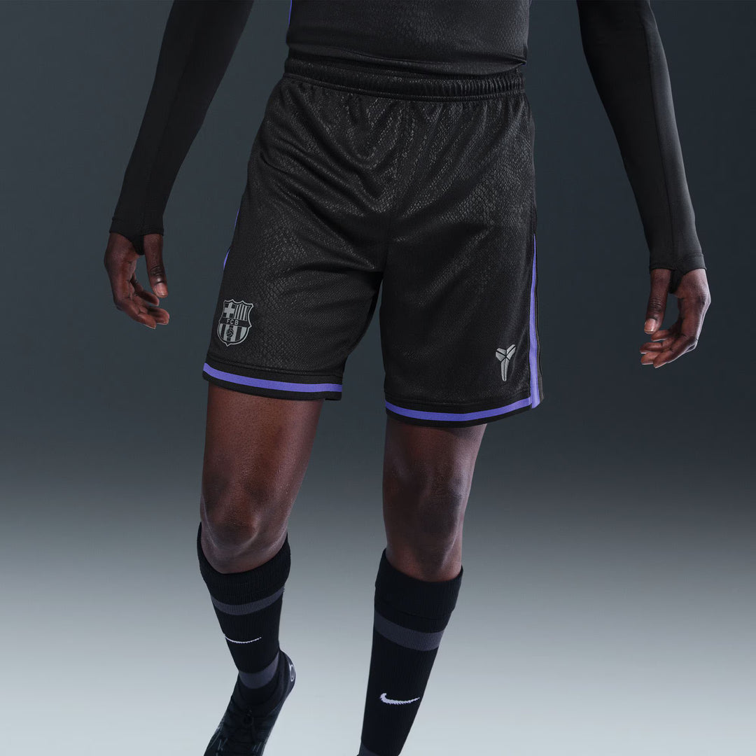 شورت برشلونه الثاني ٢٠٢٦ نسخه مشجع