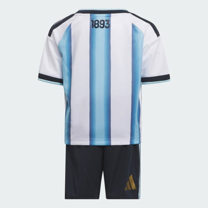 , تيشيرت وشورت منتخب ارجنتين 2026