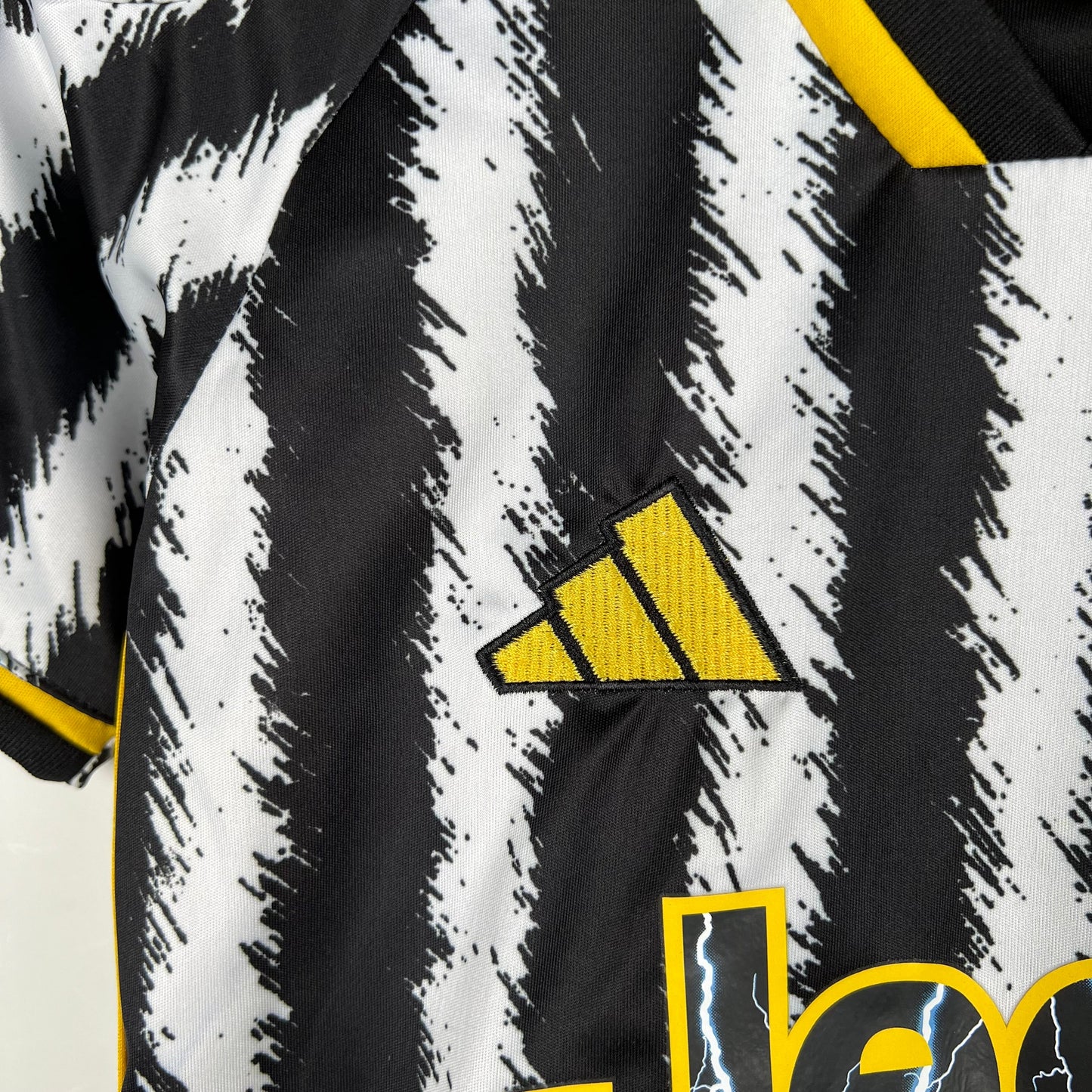 JUVENTUS HOME kit kids 2023/24