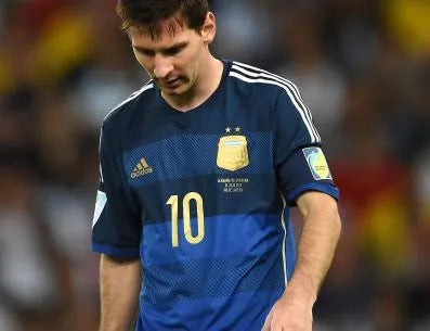 كأس العالم الأرجنتين 2014 ميسي 10 والشارات