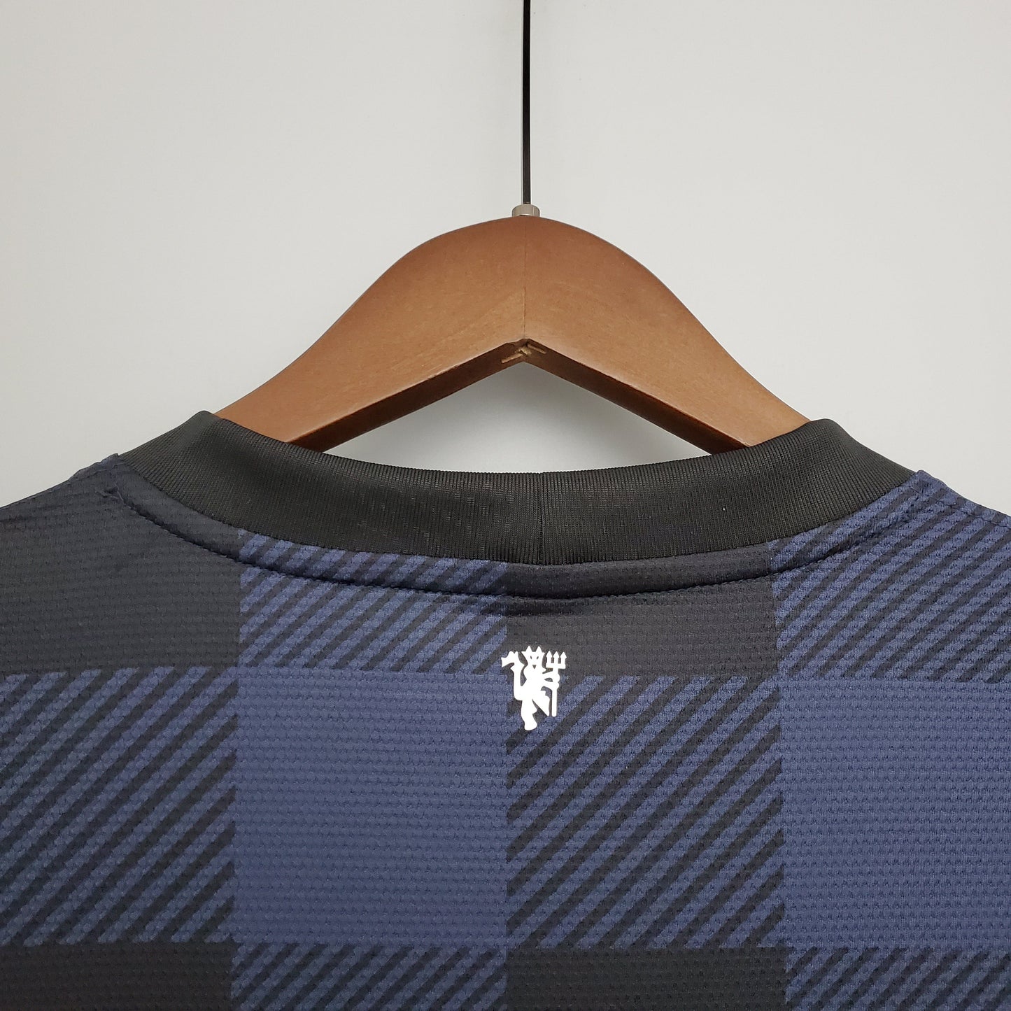 Man United Away classic jersey 13/14 WITH ROONEY 10