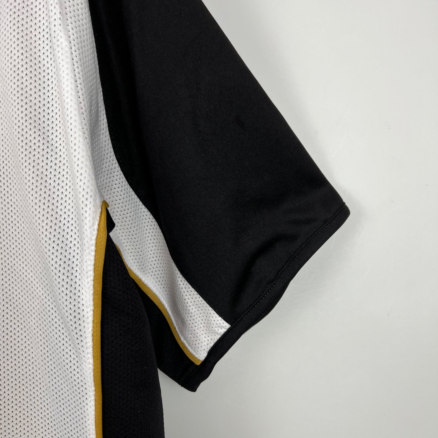 مانشستر يونايتد الكلاسيكي 01/02 بعيدًا عن بيكهام 7