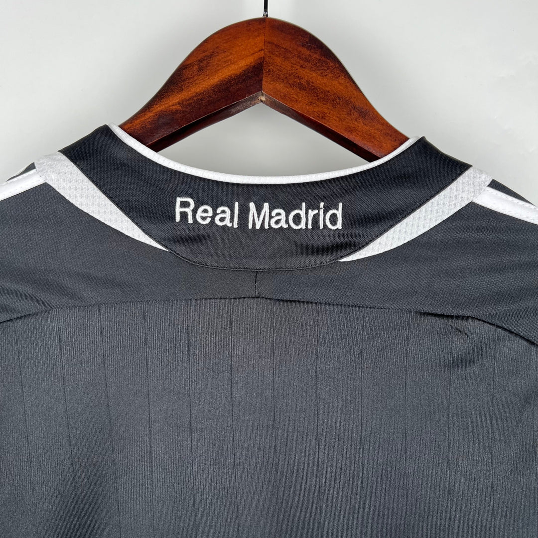 RM AWAY L/S  CLASSIC JERSEY 2006/07 BECKGAM 23