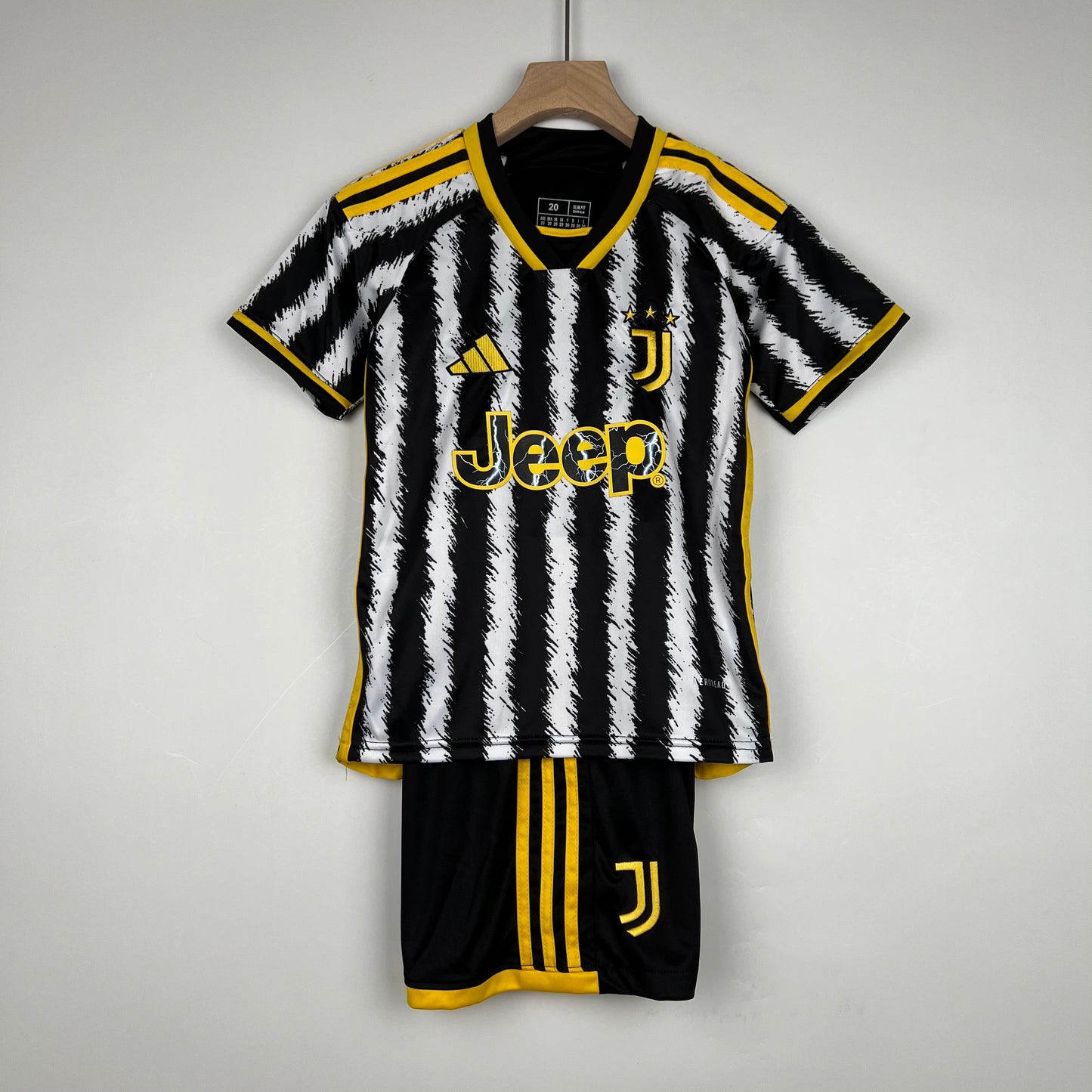 JUVENTUS HOME kit kids 2023/24