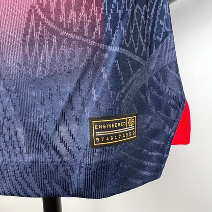 تيشيرت باريس نسخه لاعب 2023-24