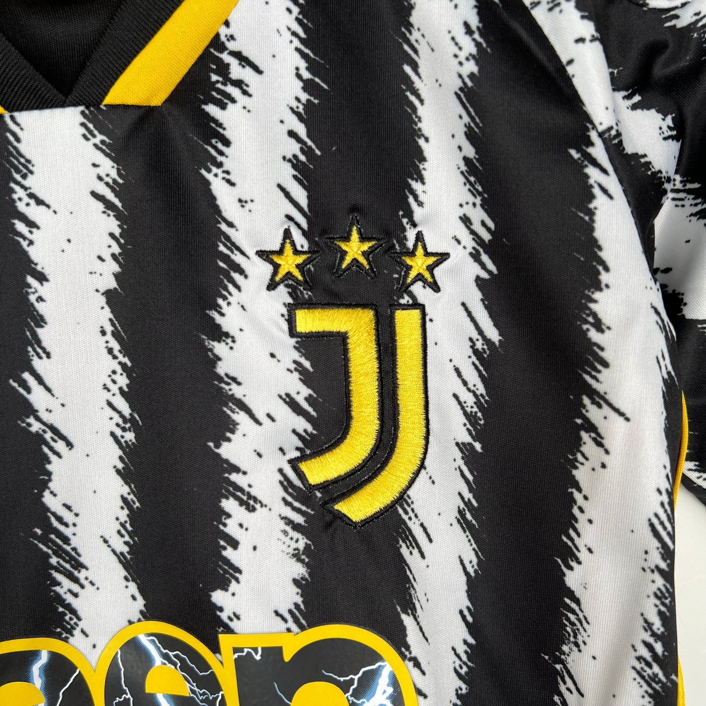 JUVENTUS HOME kit kids 2023/24