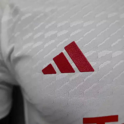 قميص مان يونايتد نسخة اللاعب الثالث 2023/24