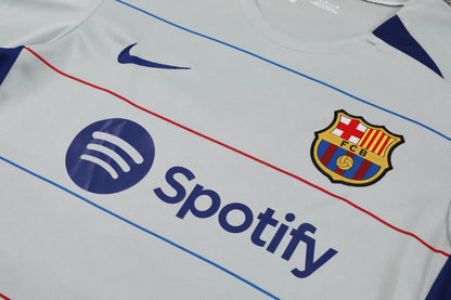 طقم تدريب برشلونة باللون الرمادي 2023/24