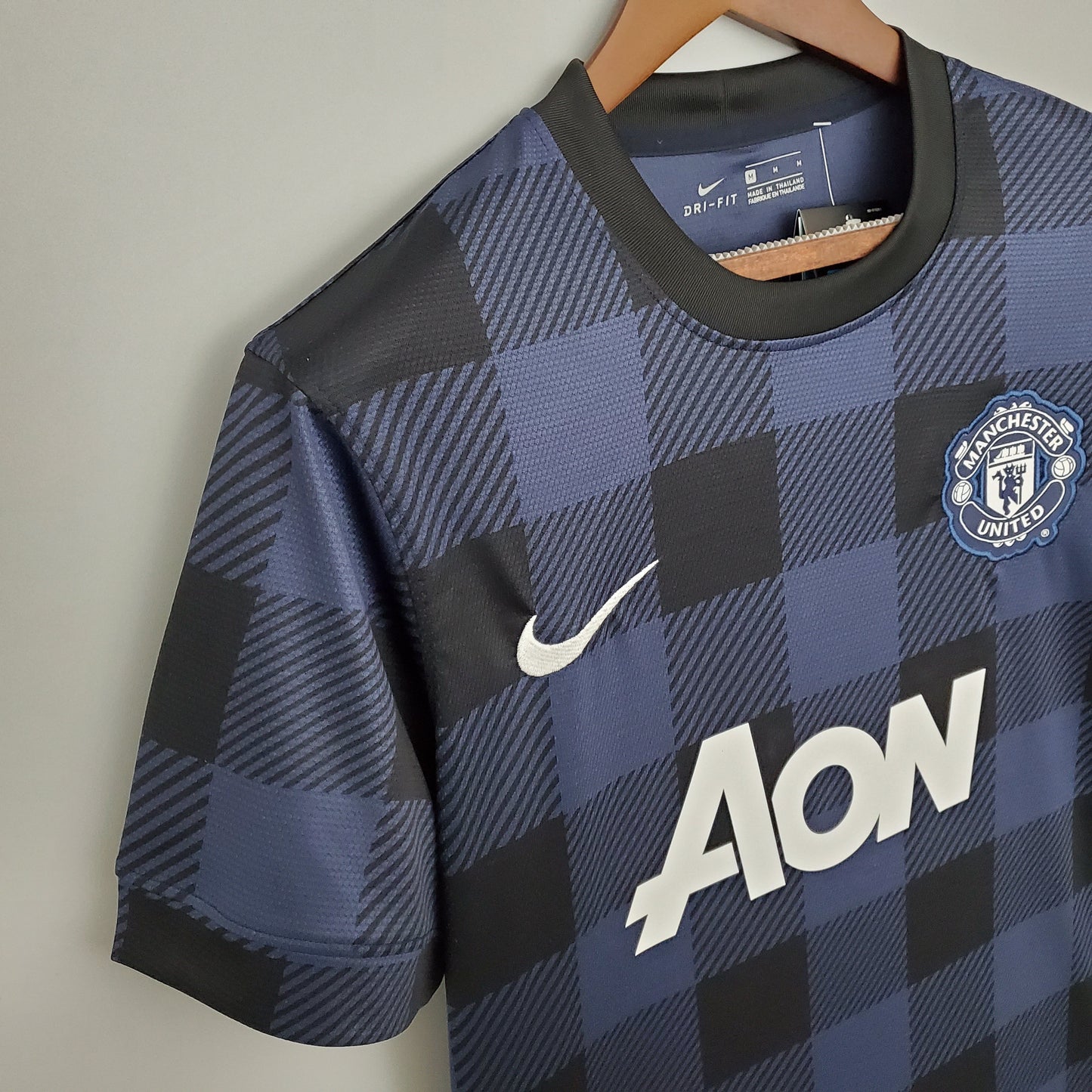 Man United Away classic jersey 13/14 WITH ROONEY 10